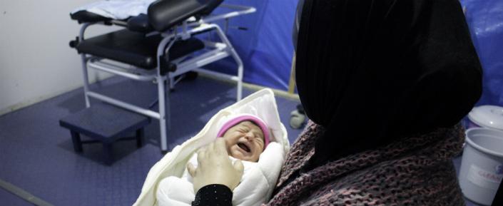 In der Entbindungsstation eines der Behelfskrankenhäuser von Ärzte ohne Grenzen in Syrien.